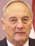 Andris Berzins (n. 1944)